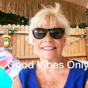 Meet your Posher, Sandra